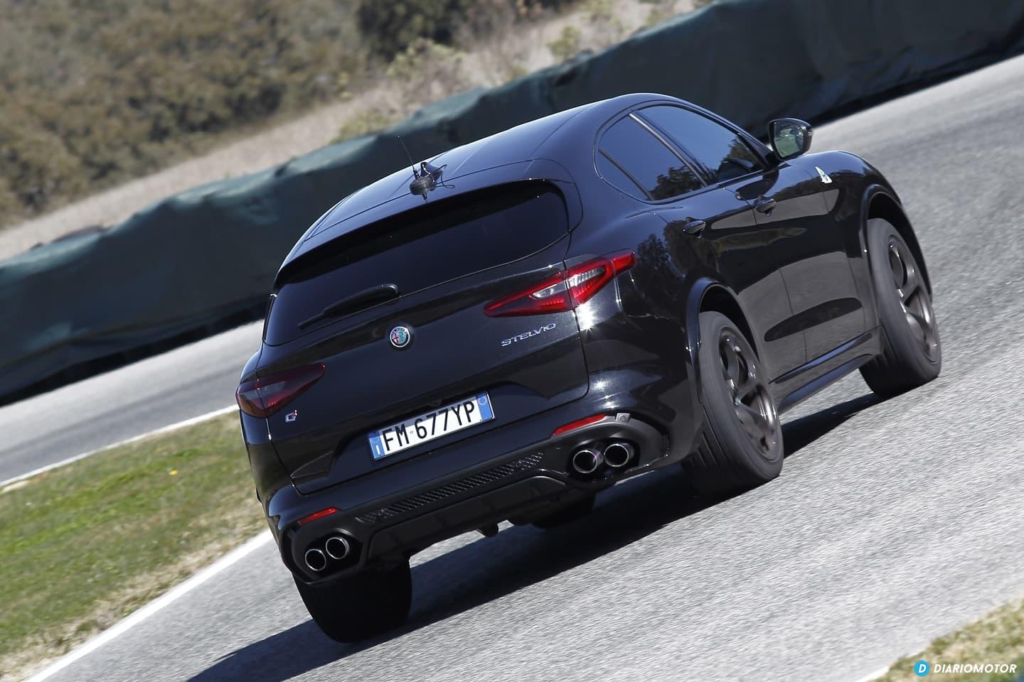 Alfa Romeo Stelvio Quadrifoglio Prueba 026