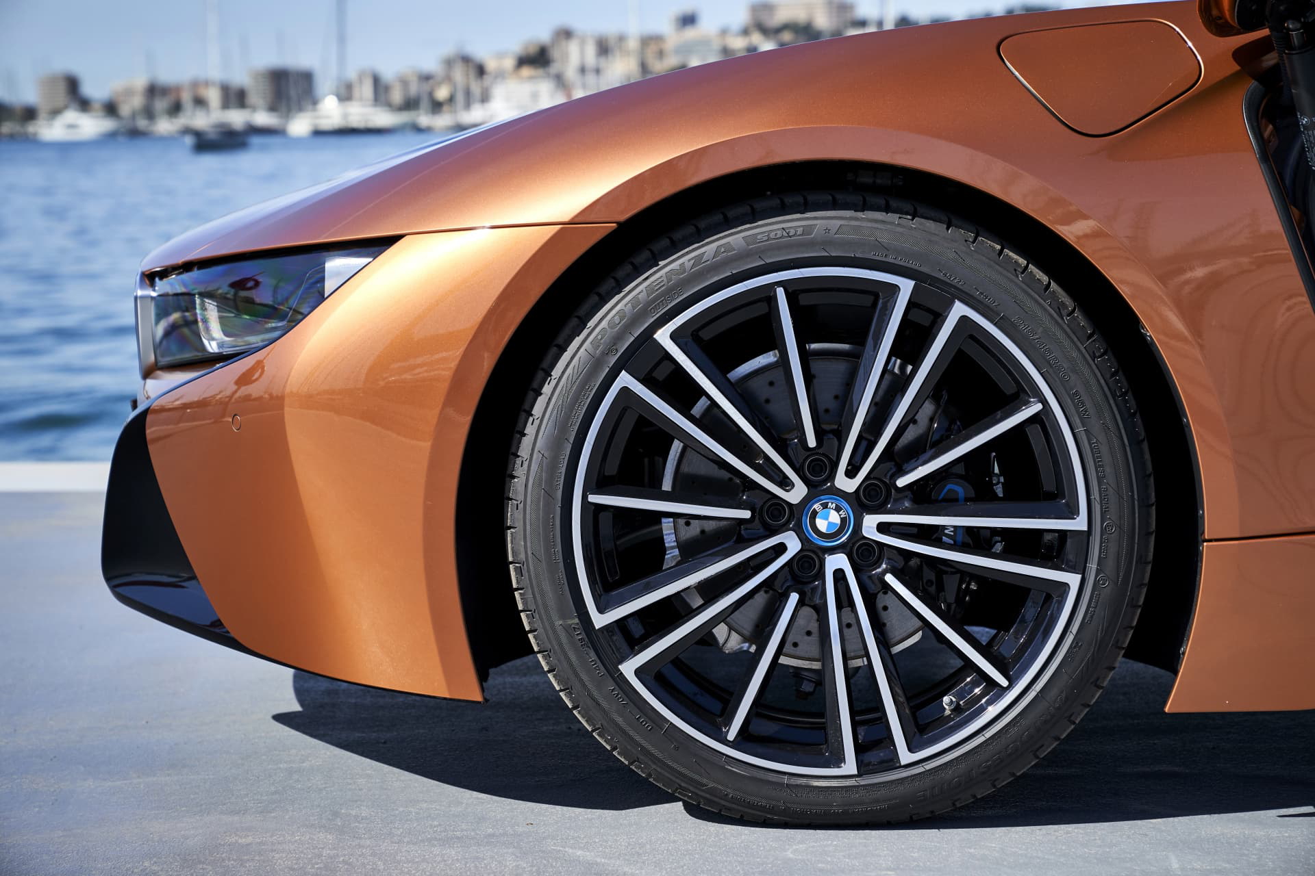 Bmw I8 Spyder Fotos 34