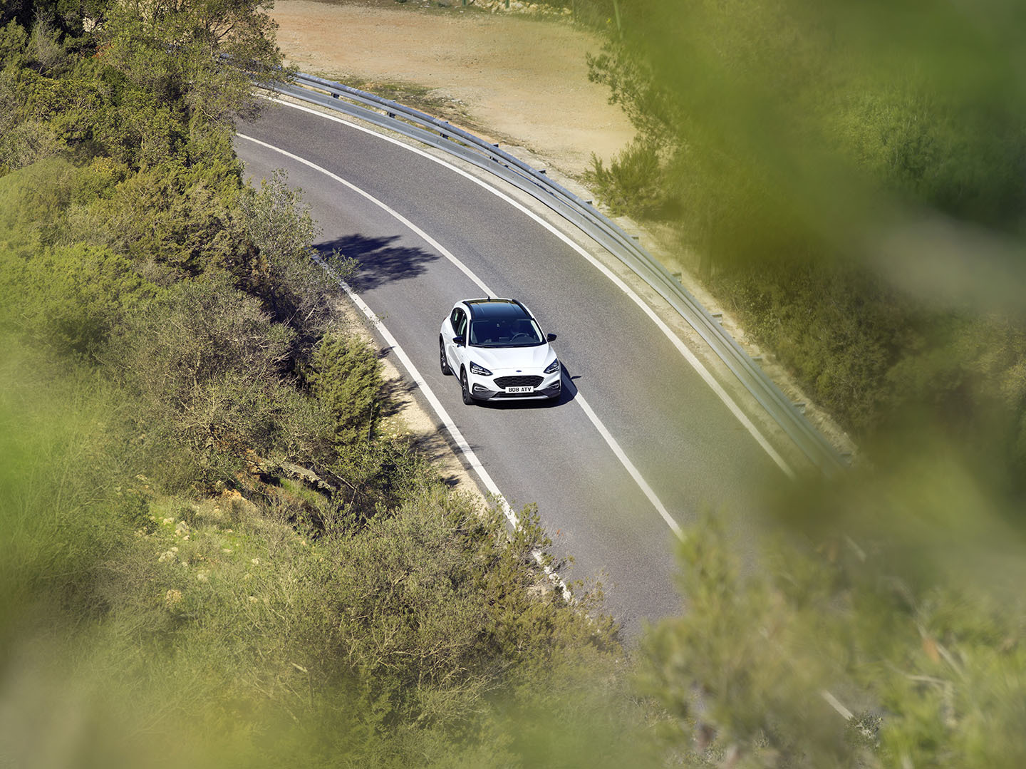 Ford 2018 Focus Active 25