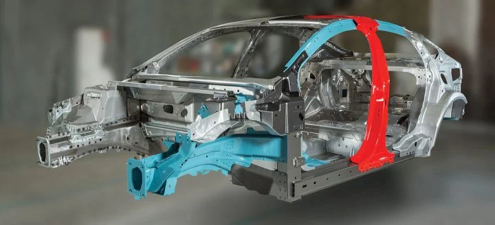 Ford Estudia Utilizar Un Subchasis Delantero De Fibra De Carbono 01