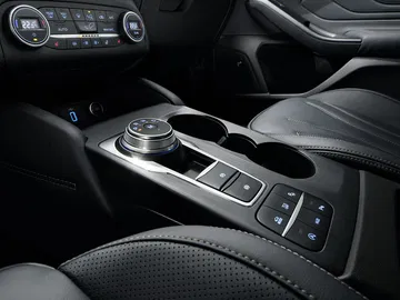 Ford Focus Vignale 2018 33