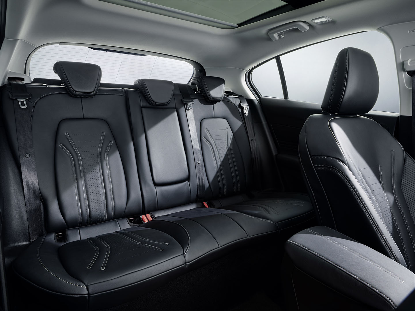 Ford Focus Vignale 2018 39
