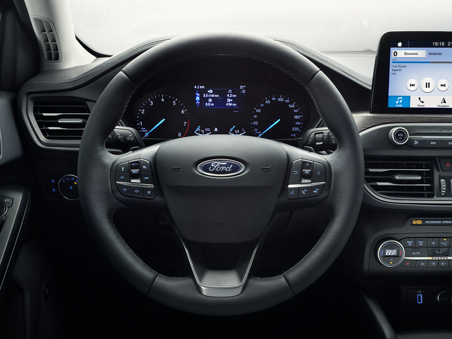 Ford Focus Vignale 2018 42