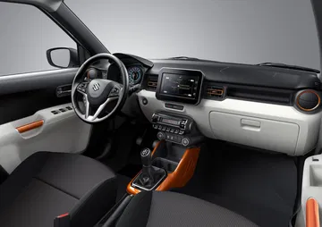 Interioraccnaranja 4