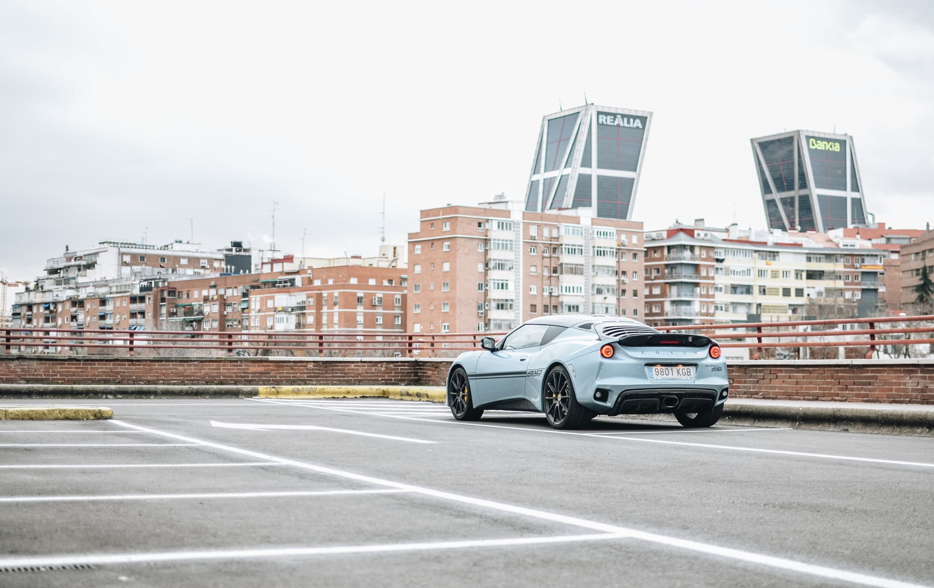 Lotus Evora 1