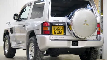 Mitsubishi Pajero Evolution 0318 010