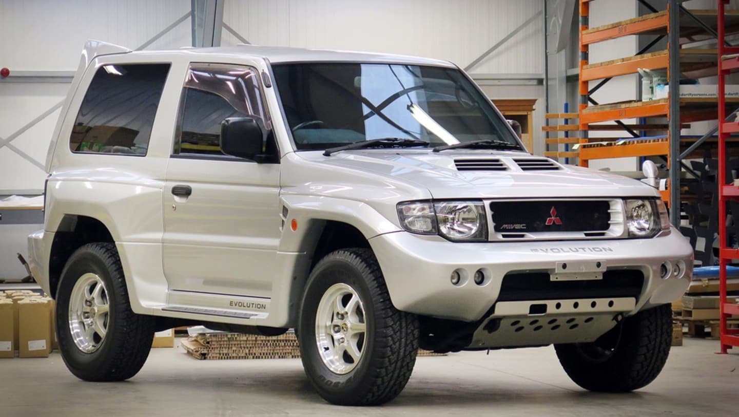 Mitsubishi Pajero Evolution 0318 012