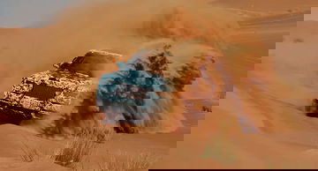 Rolls Royce Cullinan Video Dunas 0418 01
