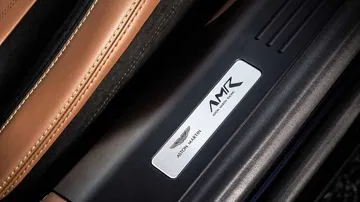 Aston Martin Db11 Amr 2018 024