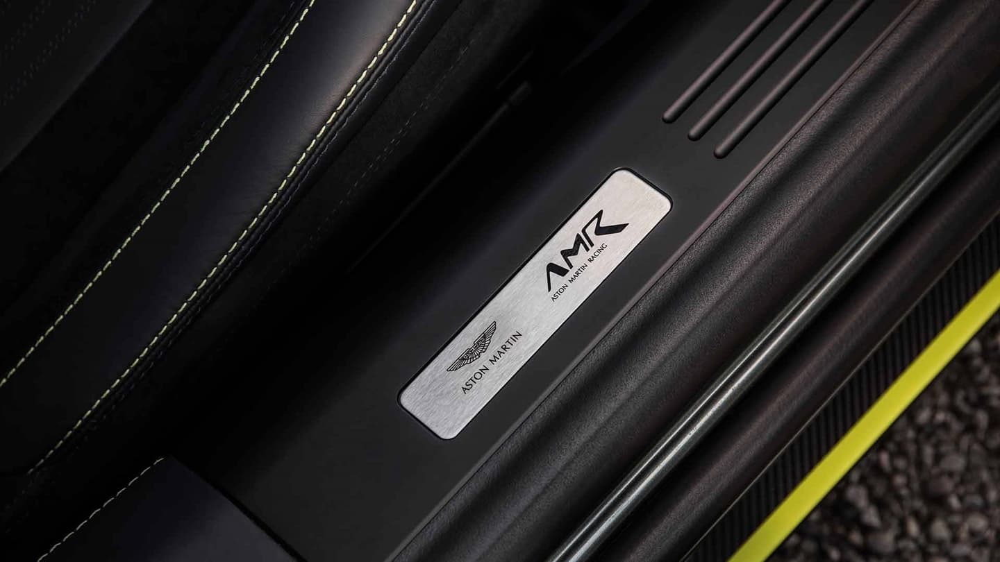 Aston Martin Db11 Amr 2018 025