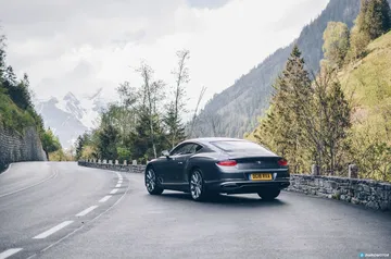Bentley Continenta Gt 2018 9