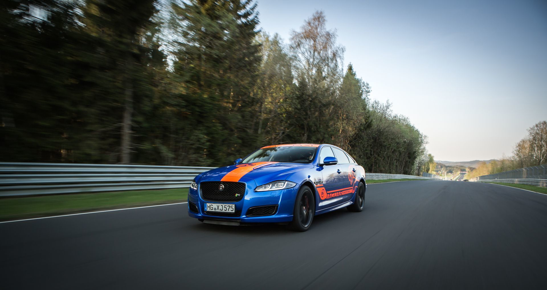 Jaguar Race Taxi Nurburgring 7