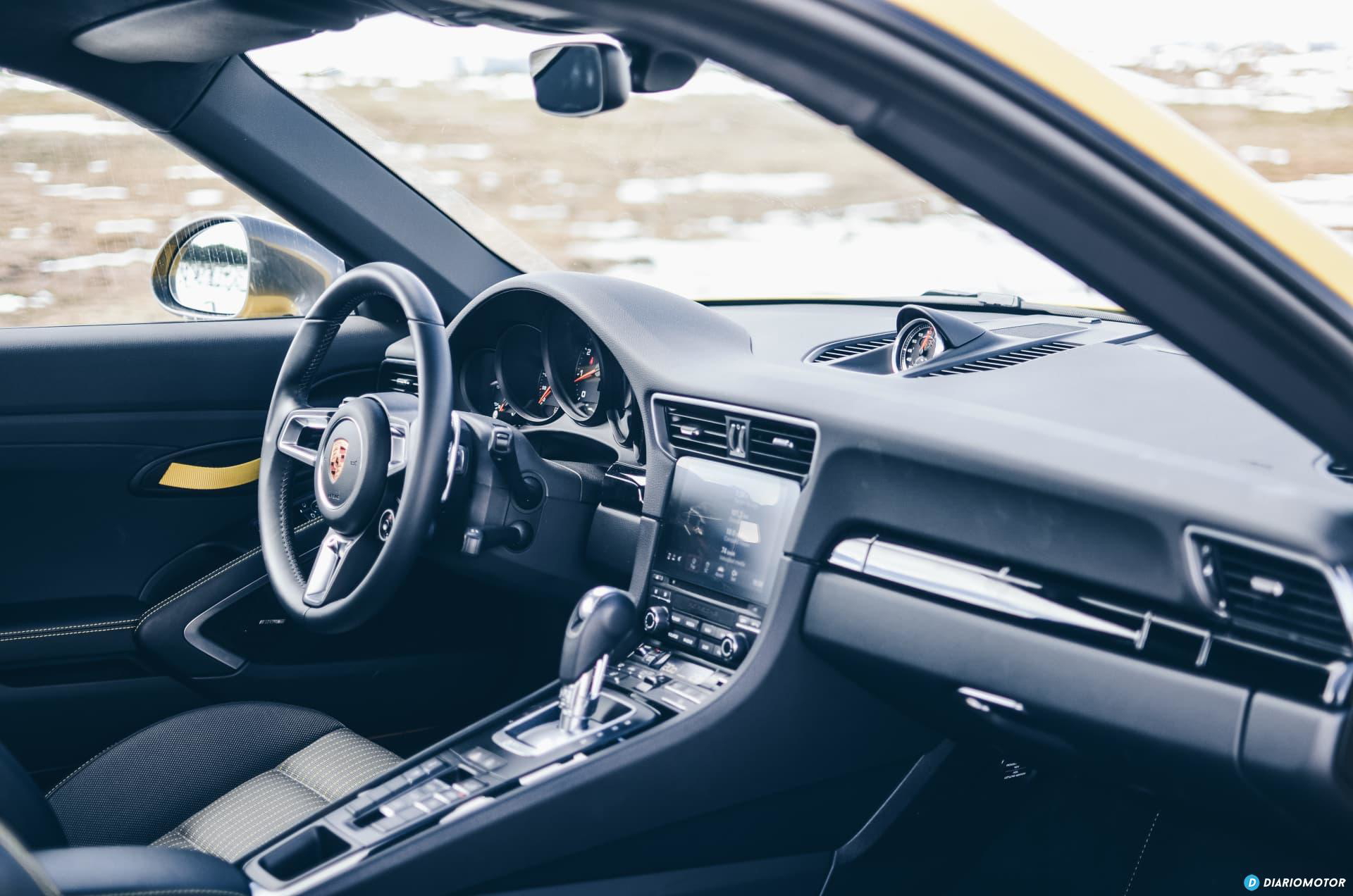 Porsche 911 Carrera 5 16
