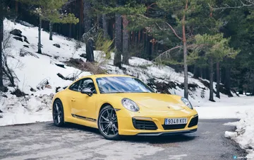 Porsche 911 Carrera 5 35