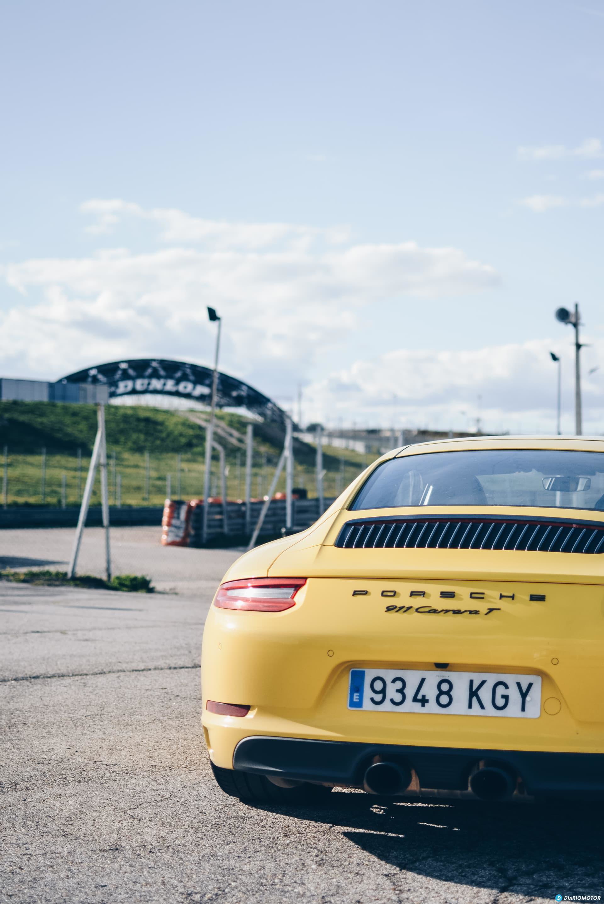 Porsche 911 Carrera 5 44