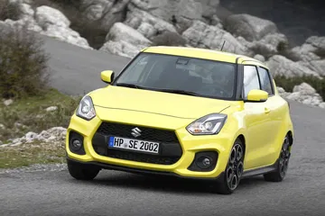 Suzuki Swift Sport Dm 13