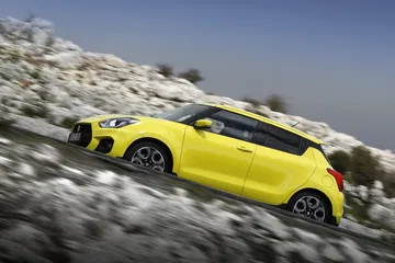 Suzuki Swift Sport Dm 22