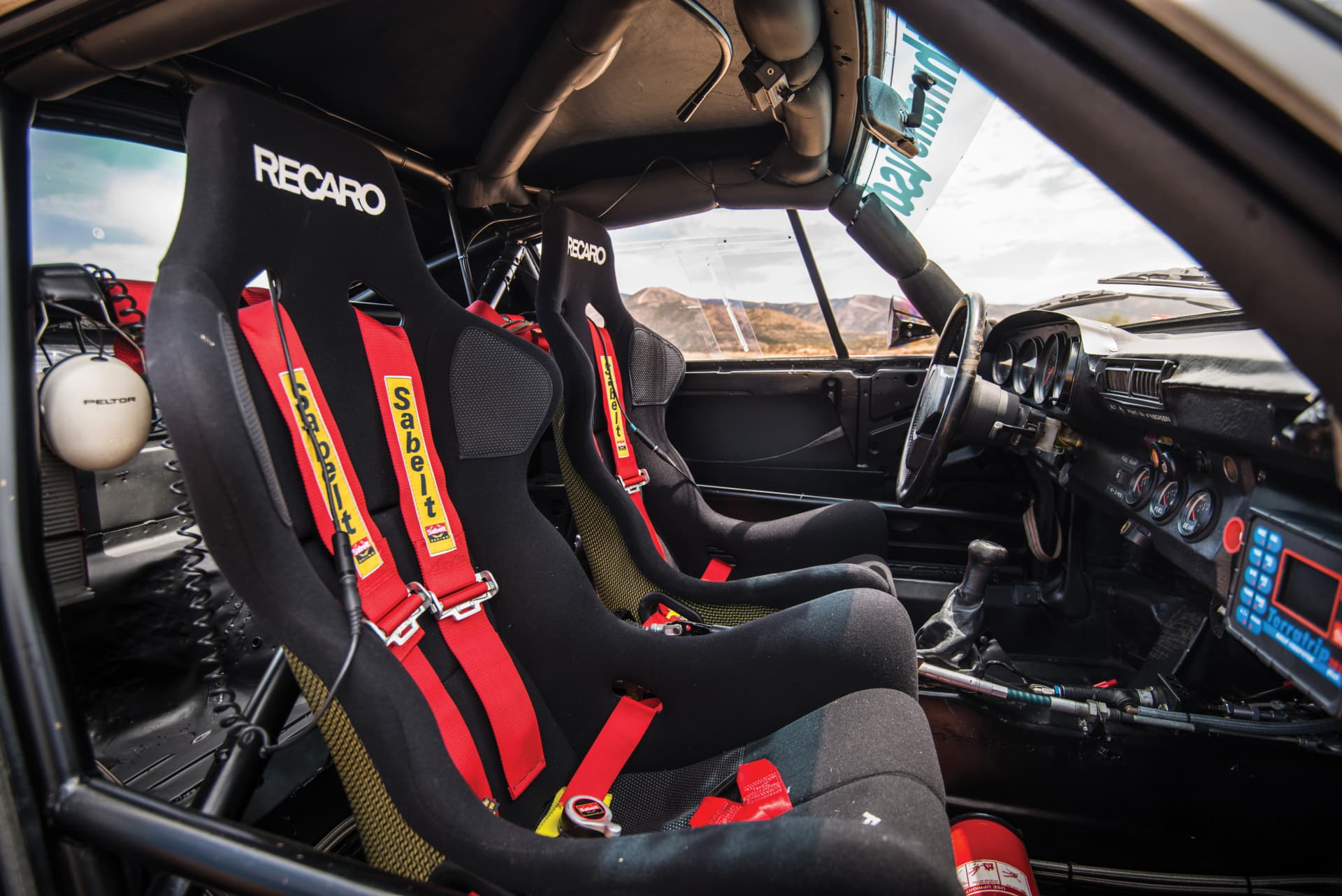 1985 Porsche 959 Paris Dakar 11
