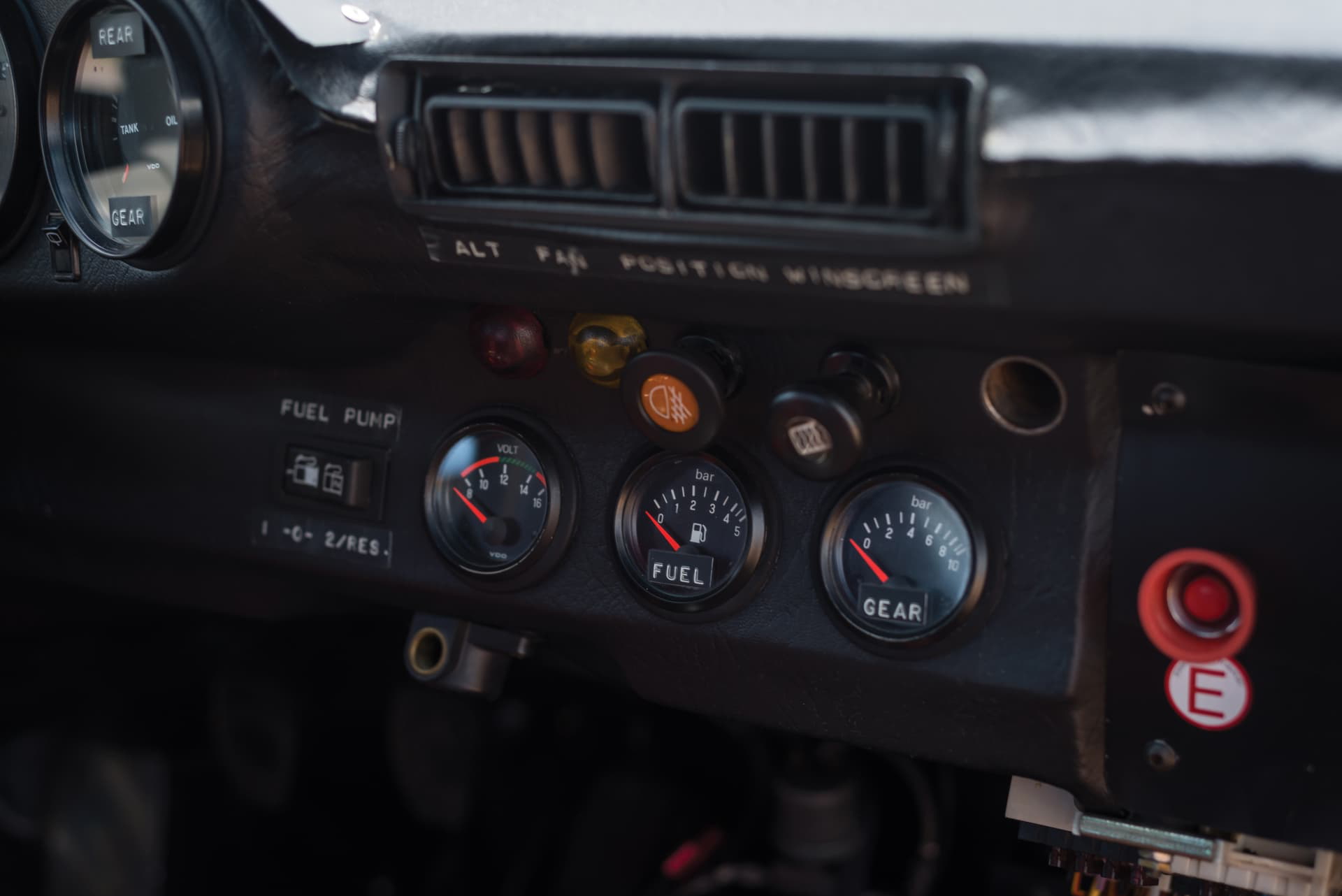 1985 Porsche 959 Paris Dakar 14