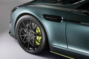 aston-martin-rapide-amr-05-180x120.jpg