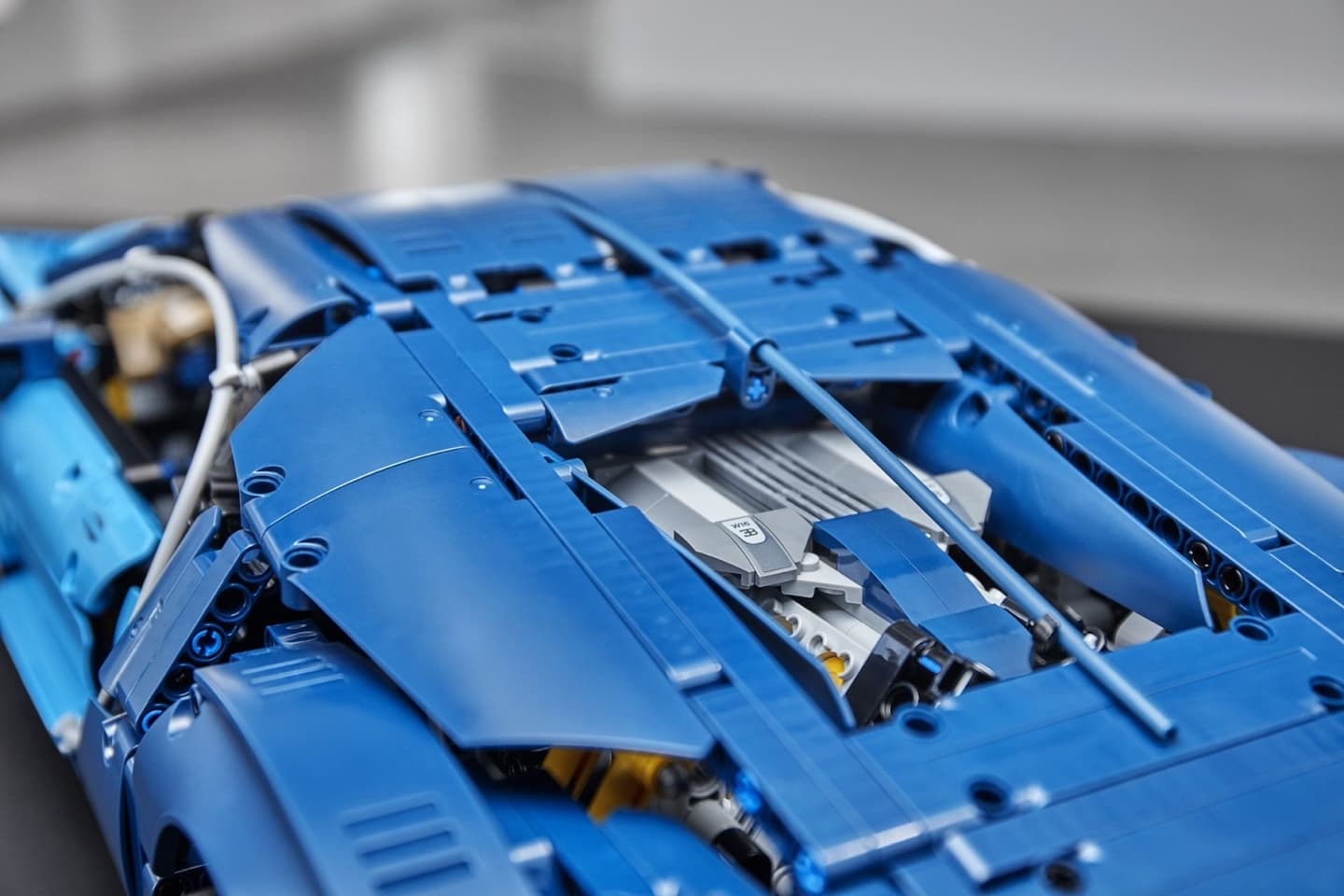 Bugatti Chiron Lego 0618 025
