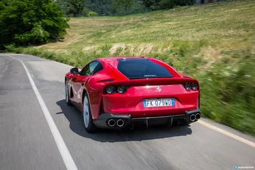 Ferrari 812 Superfast Exterior 00008
