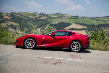 Ferrari 812 Superfast Exterior 00020