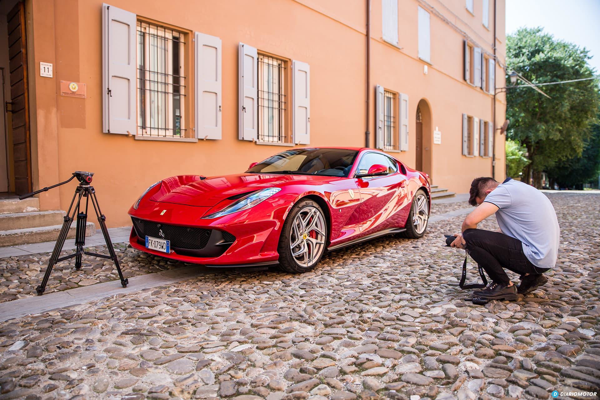 Ferrari 812 Superfast Exterior 00032