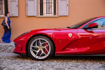 Ferrari 812 Superfast Exterior 00039