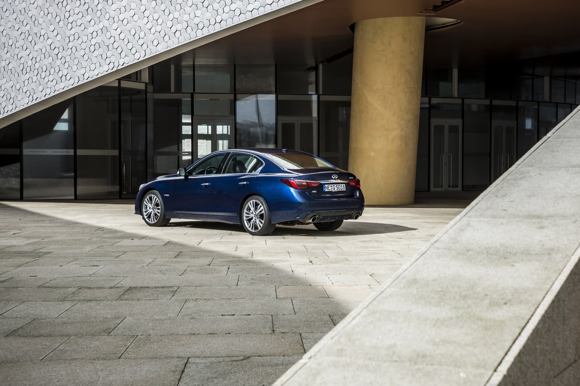 Infiniti Q50 Hibrido 15