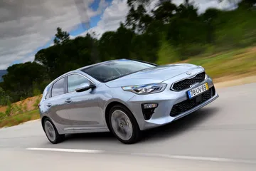 Kia Ceed 1 0 T Gdi 6 Mt Transmission 120hp Lunar Silver 08