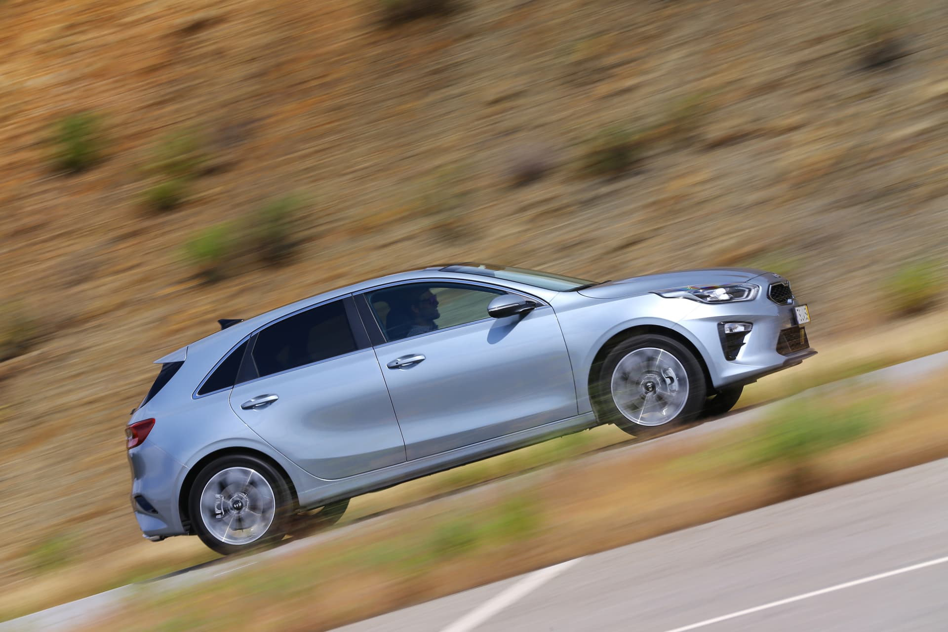 Kia Ceed 1 0 T Gdi 6 Mt Transmission 120hp Lunar Silver 14