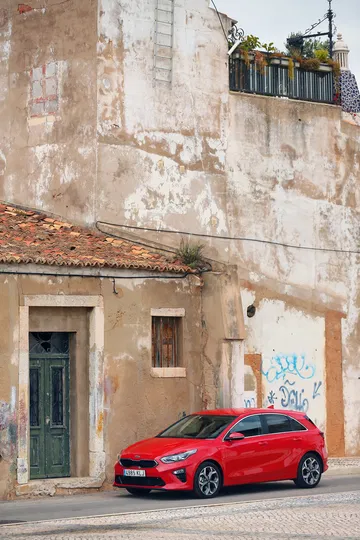Kia Ceed 1 4 T Gdi 7 Dct Transmission 140hp Track Red 06