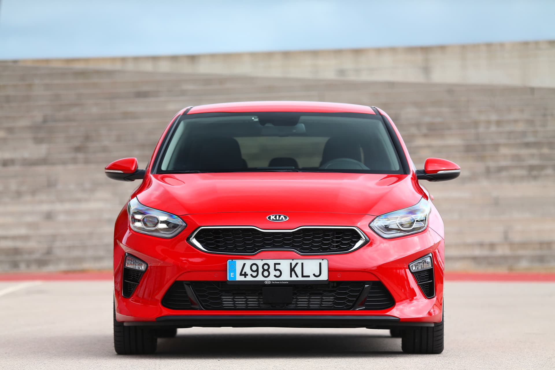 Kia Ceed 1 4 T Gdi 7 Dct Transmission 140hp Track Red 22
