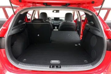 Kia Ceed 1 4 T Gdi 7 Dct Transmission 140hp Track Red 32