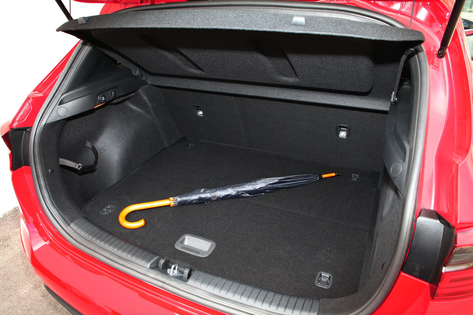 Kia Ceed 1 4 T Gdi 7 Dct Transmission 140hp Track Red 33