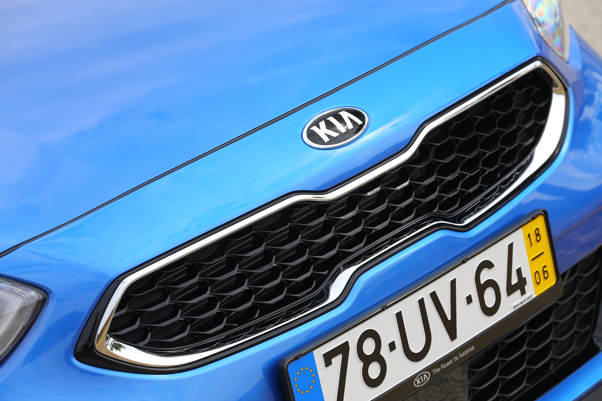 Kia Ceed 1 6 Crdi 6mt Transmission 136hp Blue Flame 37