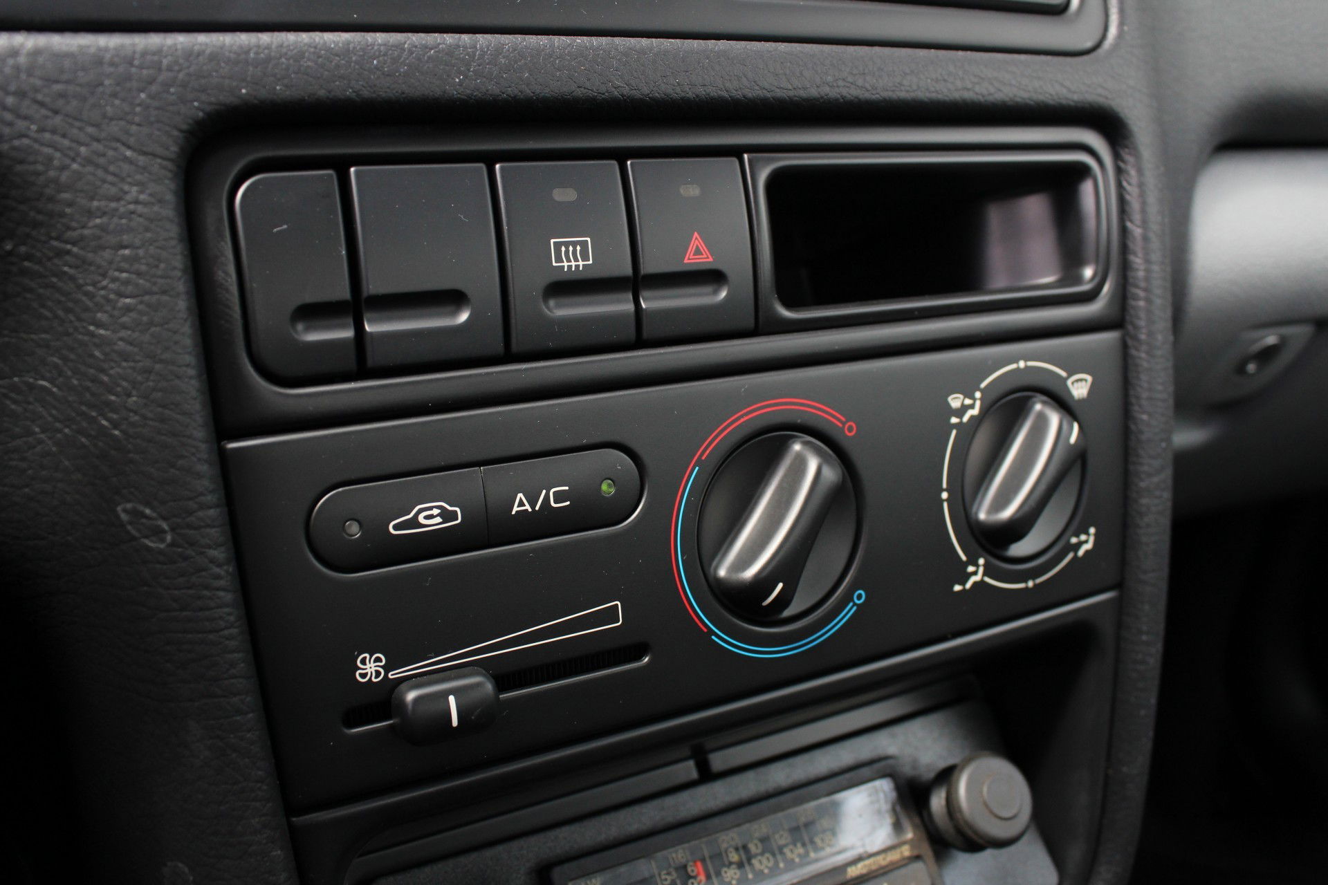 Zachovalý Peugeot 406 - nájazd len 162 kilometrov! 