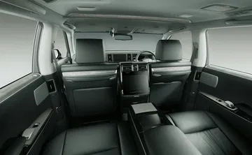 Toyota Century 2018 0618 008