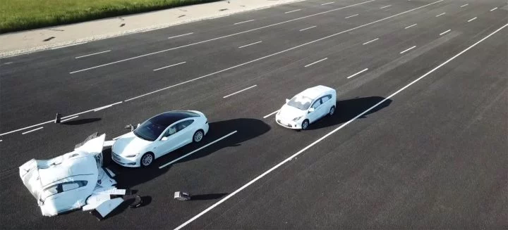 Video Problema Tesla Autopilot