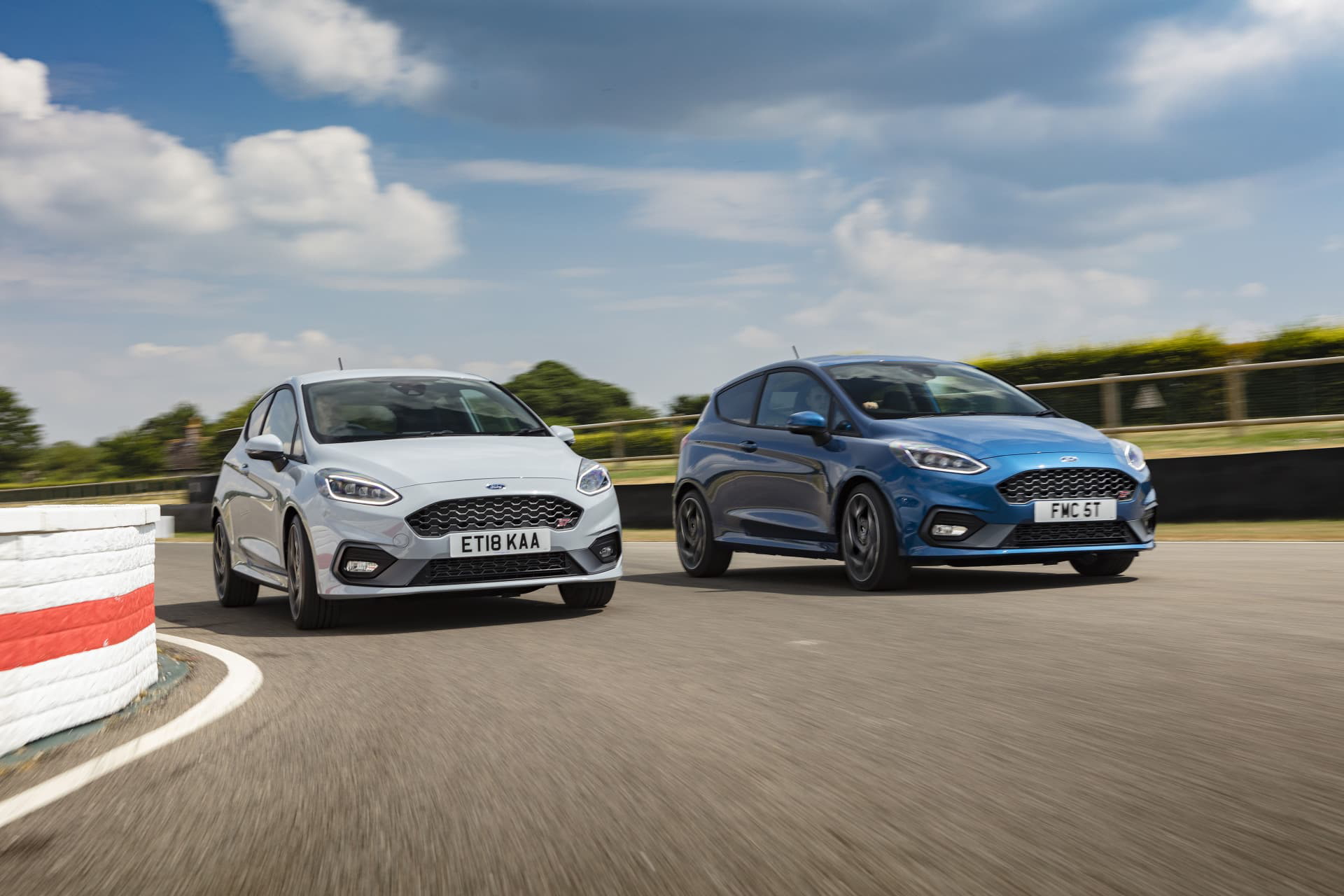 Ford Fiesta St 2018 Fotos 104