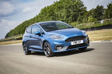 Ford Fiesta St 2018 Fotos 13