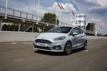 Ford Fiesta St 2018 Fotos 21