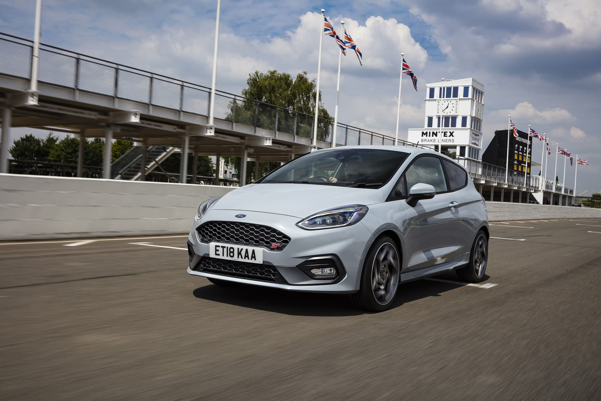 Ford Fiesta St 2018 Fotos 21