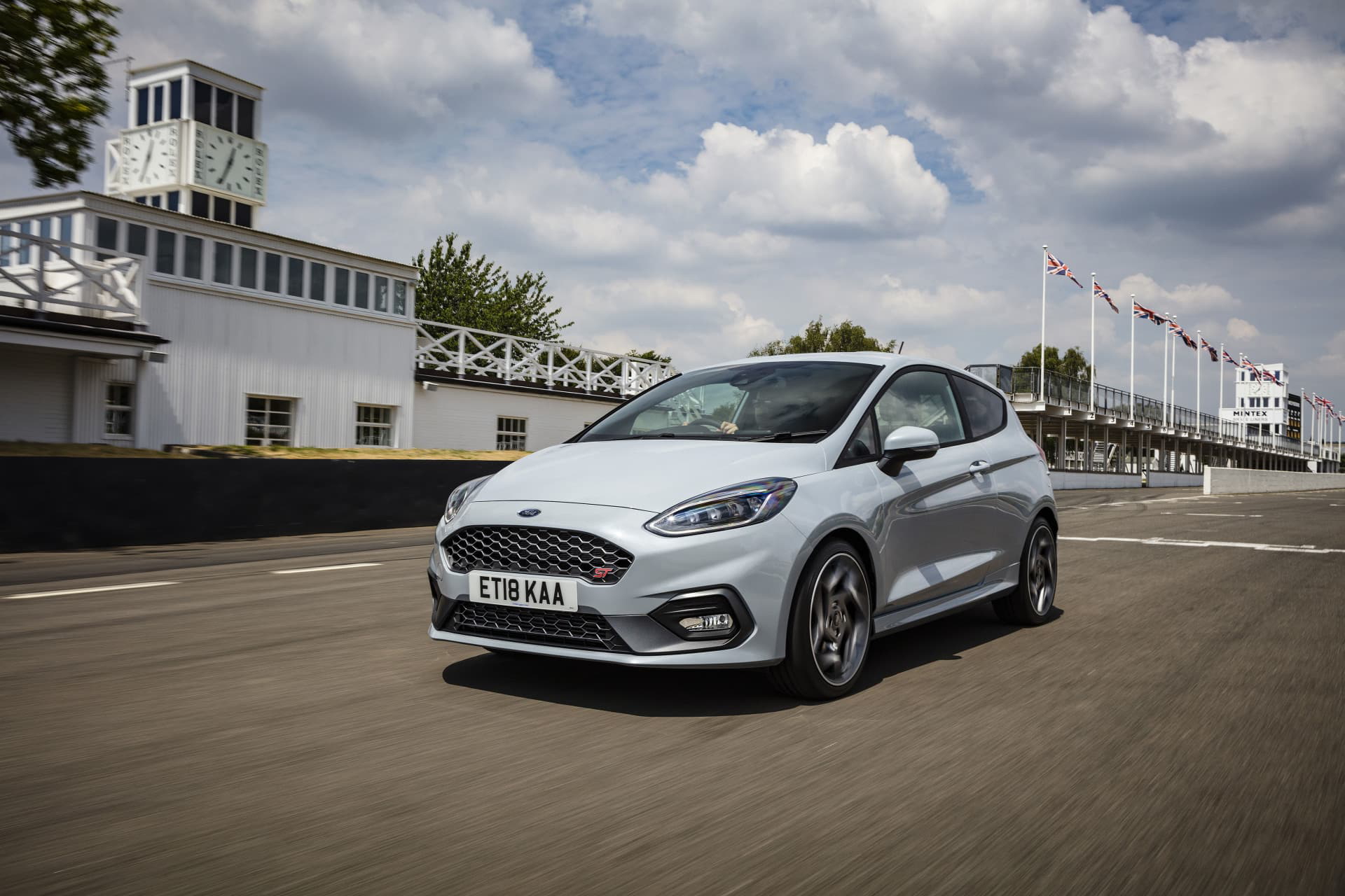 Ford Fiesta St 2018 Fotos 23