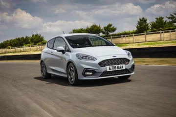 Ford Fiesta St 2018 Fotos 24