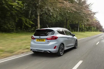 Ford Fiesta St 2018 Fotos 36