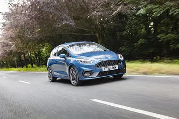 Ford Fiesta St 2018 Fotos 42