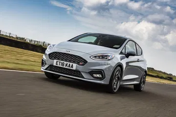 Ford Fiesta St 2018 Fotos 49