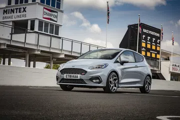 Ford Fiesta St 2018 Fotos 79